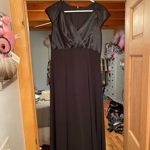 Stage accents Black formal dress size 10 RN#56901